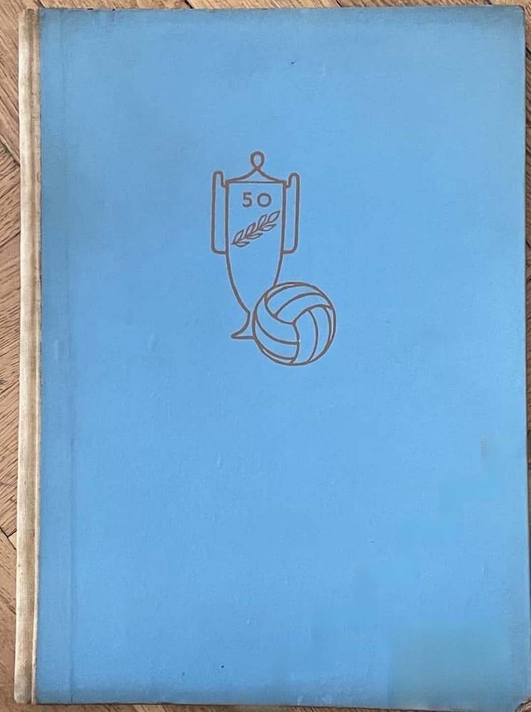 Петдесет години футбол в България — cover